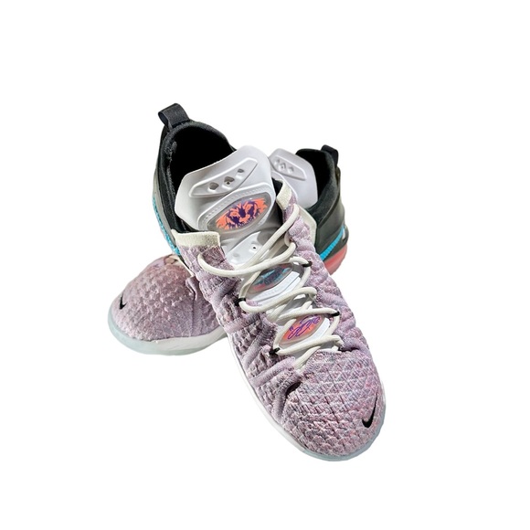 2021 LeBron 18 GS 'Graffiti' Big Boy size 6Y euro 38.5 - Picture 3 of 16